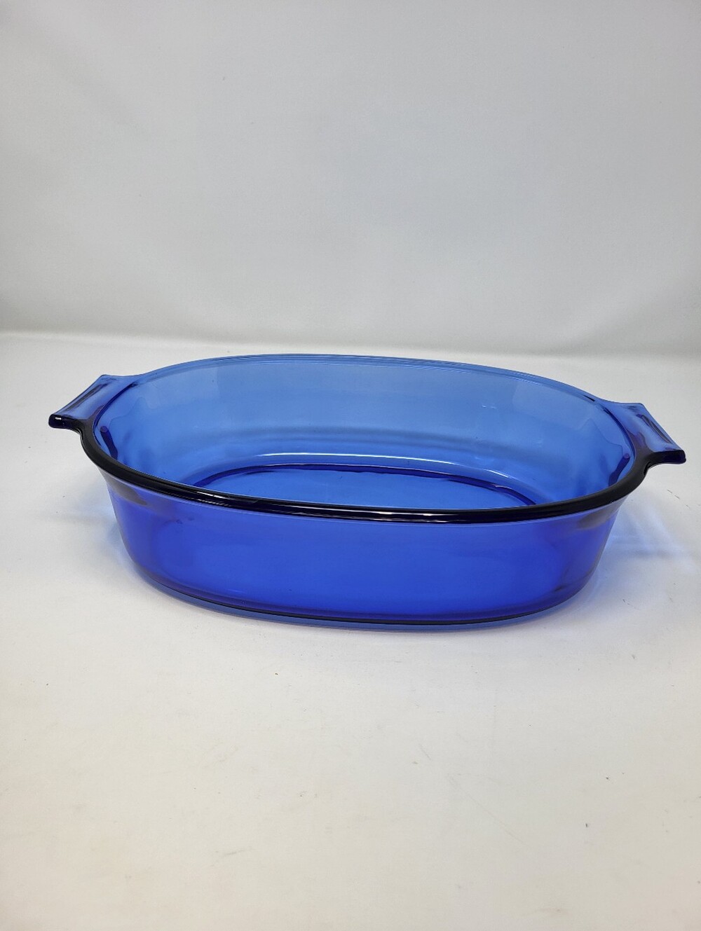 Pyrex #702 2.5 Quart Cobalt Blue Oval Casserole Baking Dish Vintage Glass